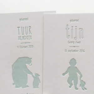 geboortekaartje-zachtgroen-tijn-tuur-beren-grotebeer-kleinebeer-silhouet-jongenskaartje-letterpresskaartje-cotton-paper-cottonpaper