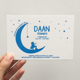 letterpress geboortekaartje Daan maan sterren broertje zusje